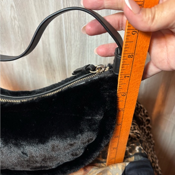Kate Spade Smile Crescent Elegant Black Faux Fur Shoulder Bag - Picture 5 of 8